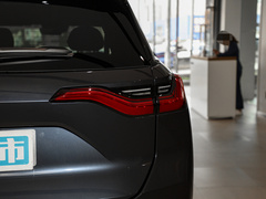 2022款 75kWh 六座版