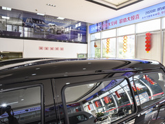 2022款 普通版 基本型 9座