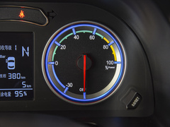 2022款 普通版 基本型 9座