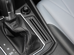 2023款 1.5L 自动五百万版
