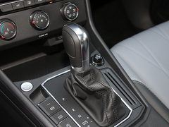 2023款 1.5L 自动五百万版
