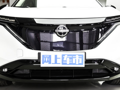 2022款  两驱长续航顶配版