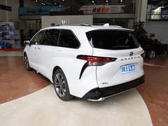 2023款 2.5L混动 豪华版
