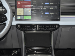 2023款 605km 猎光