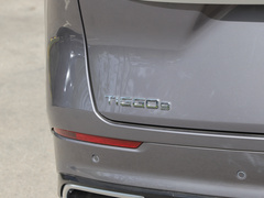 2023款 400T 两驱领先版 5座