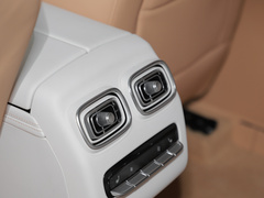 2023款 400T 两驱领先版 5座