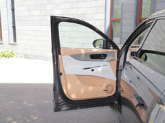 2023款 400T 两驱领先版 5座