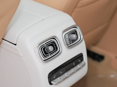 2023款 400T 两驱领先版 5座