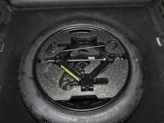 2023款 400T 两驱领先版 5座