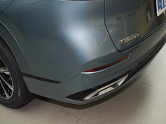 2023款 400T 两驱领先版 5座