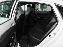 2023款 1.5T DCT豪华型