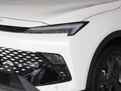 2022款 1.5T DCT魔镜版