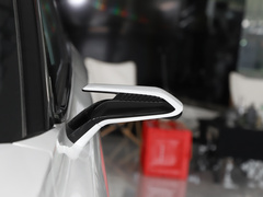 2022款 1.5T DCT魔镜版