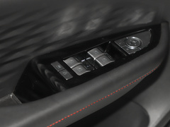 2022款 1.5T DCT魔镜版