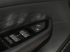2022款 1.5T DCT魔镜版