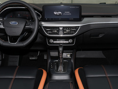 2022款 两厢 EcoBoost 180 自动竞速版