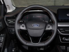 2022款 两厢 EcoBoost 180 自动竞速版