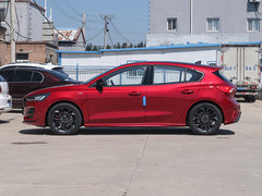 2022款 两厢 EcoBoost 180 自动ST Line