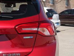 2022款 两厢 EcoBoost 180 自动ST Line