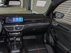 2022款 两厢 EcoBoost 180 自动ST Line