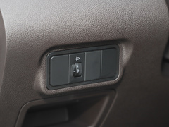 2022款 1.6L 标轴创业版 2座