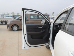 2023款 2.0L 手动 标轴 能量版
