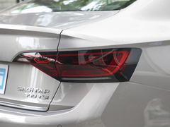 2023款 300TSI DSG卓越版
