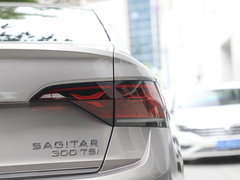 2023款 300TSI DSG卓越版