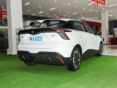 2022款 425km 豪华版