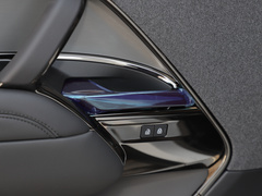 2023款 P400 Dynamic SE