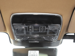 2023款 P400 Dynamic SE