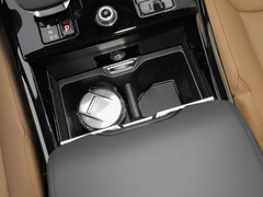 2023款 P400 Dynamic SE