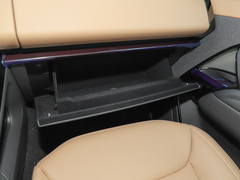 2023款 P400 Dynamic SE