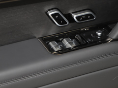 2023款 P400 Dynamic SE