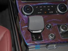 2023款 P400 Dynamic SE