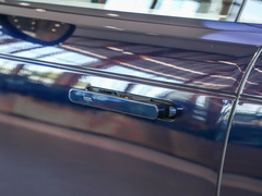 2023款 P400 Dynamic SE