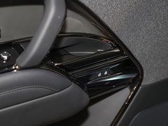 2023款 P400 Dynamic SE