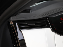 2023款 P400 Dynamic SE