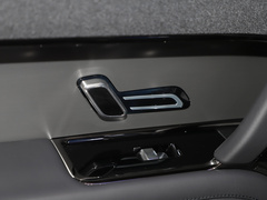 2023款 P400 Dynamic SE