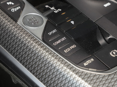 2023款  M240i