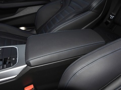 2023款  M240i