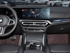 2023款  M240i