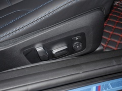 2023款  M240i