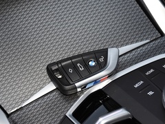 2023款  M240i