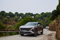 2023款 2.0T 两驱舒享版