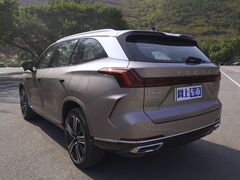 2023款 2.0T 两驱舒享版