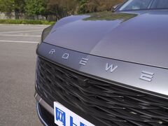 2023款 2.0T 两驱舒享版