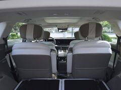 2023款 2.0T 两驱舒享版