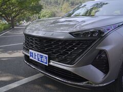 2023款 2.0T 两驱舒享版