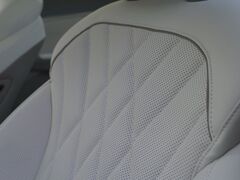 2023款 2.0T 两驱舒享版